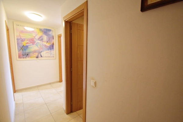 Apartment For Sale in Nueva Andalucia - 4772 -8