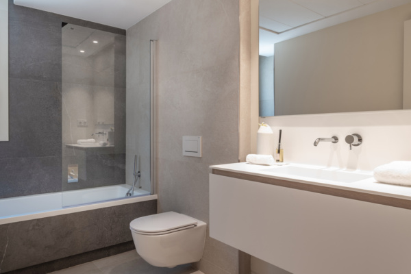 Apartment For Sale in the Golden Mile - 4824 -1