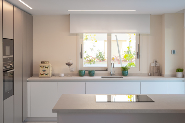 Apartment For Sale in the Golden Mile - 4824 -3