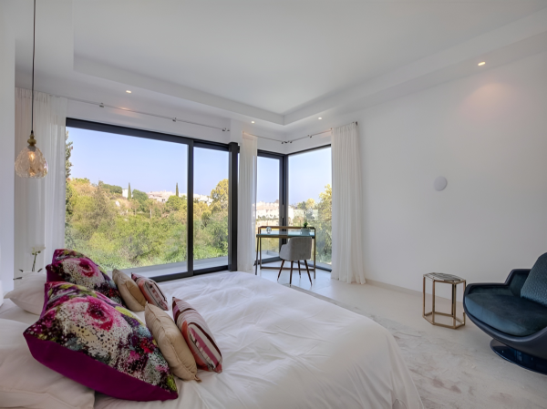 Villa For Sale in Benahavis - 46692 - 12