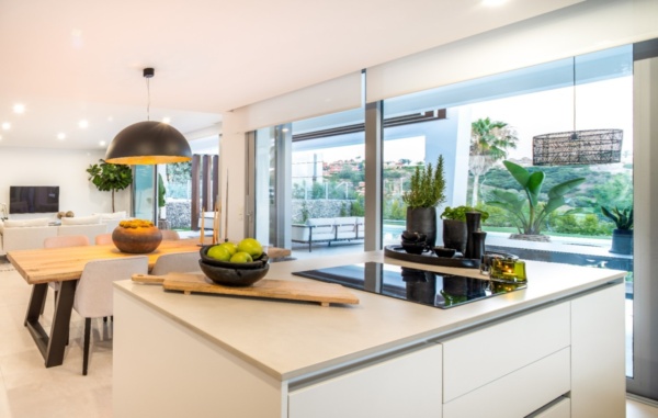 Villa For Sale in East Marbella - 4822 -17