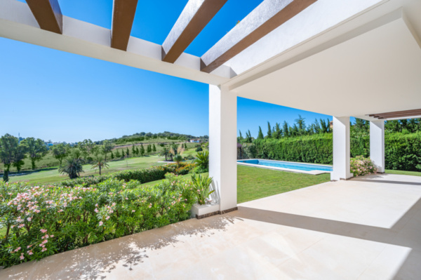 Villa For Sale in El Paraiso, Benahavis - 4687 -18