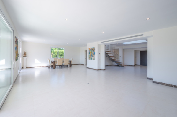 Villa For Sale in El Paraiso, Benahavis - 4687 -9