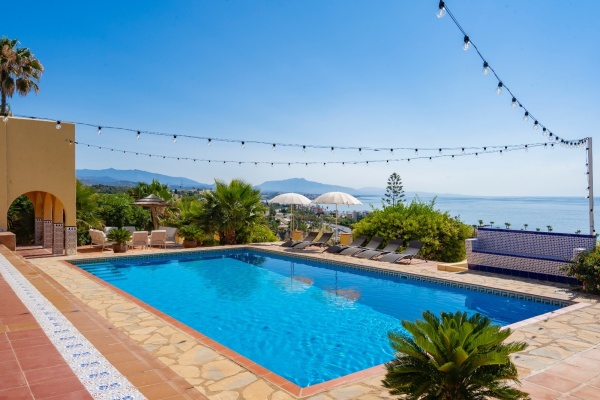 Villa For Sale in Estepona - 46687 - 11
