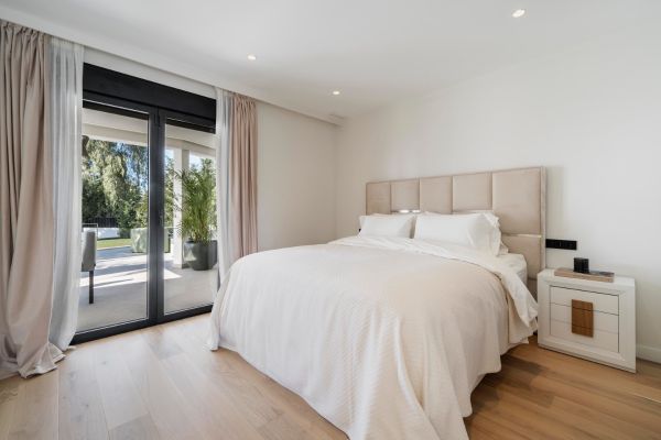 Villa For Sale in Marbella - 46700 - 25