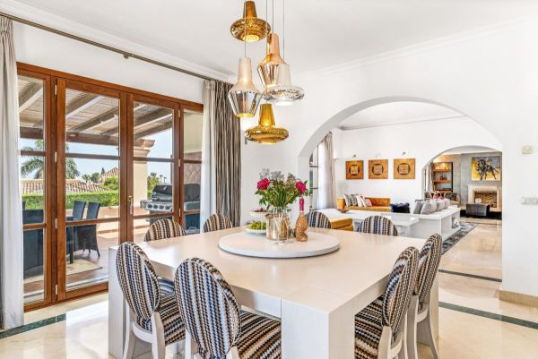 Villa For Sale in Nueva Andalucia, Marbella