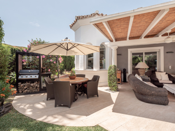 Villa For Sale in Nueva Andalucia - 46991 -5